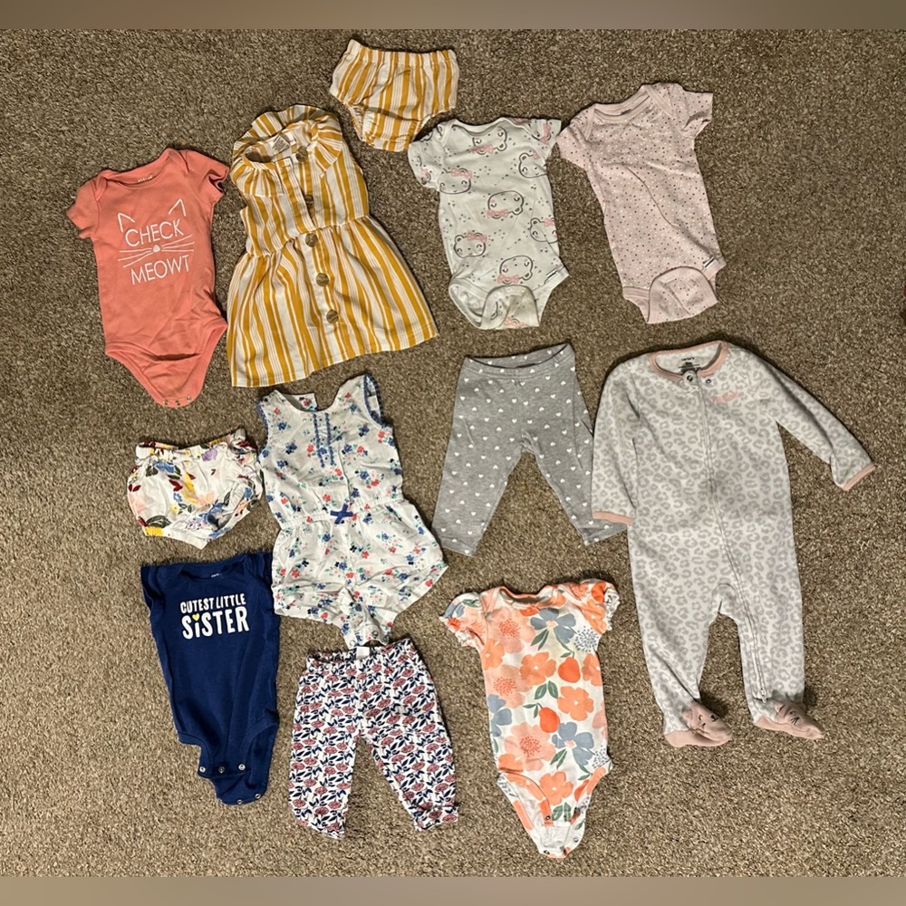 Baby girl clothes 6-9 months